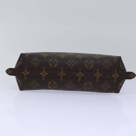 LOUIS VUITTON Monogram Trousse Demi Ronde Cosmetic Pouch M47520 LV Auth 77563 - Picture 6 of 16